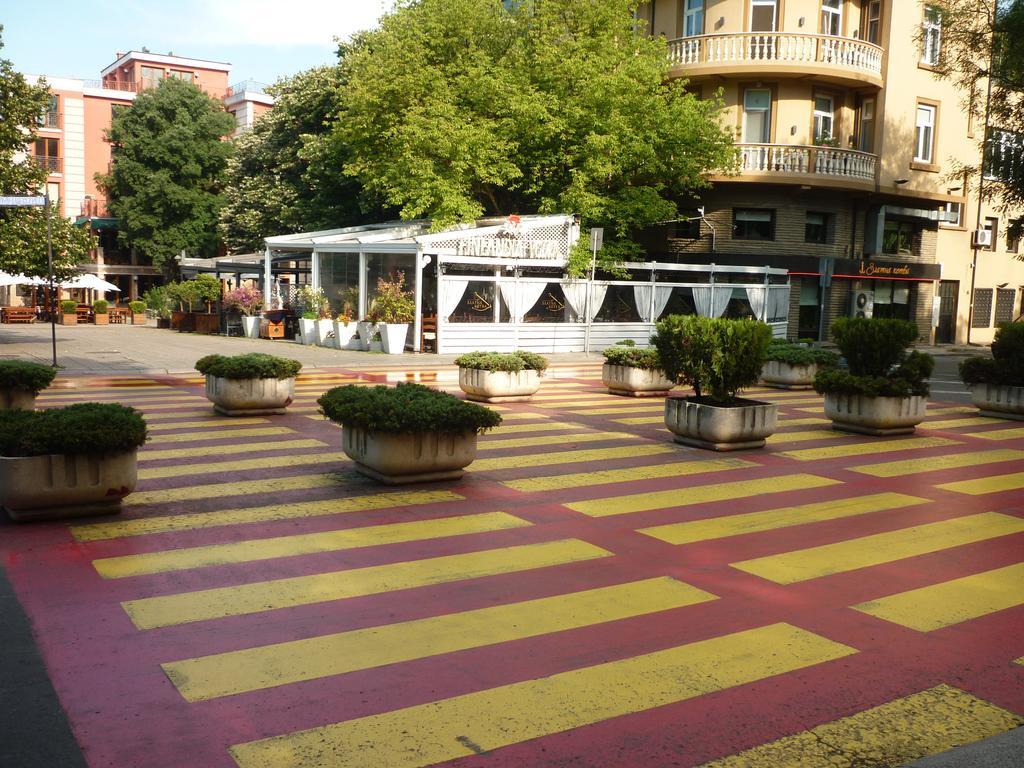 Sea Garden Plaza Apartment - Free Parking Burgas City Zimmer foto