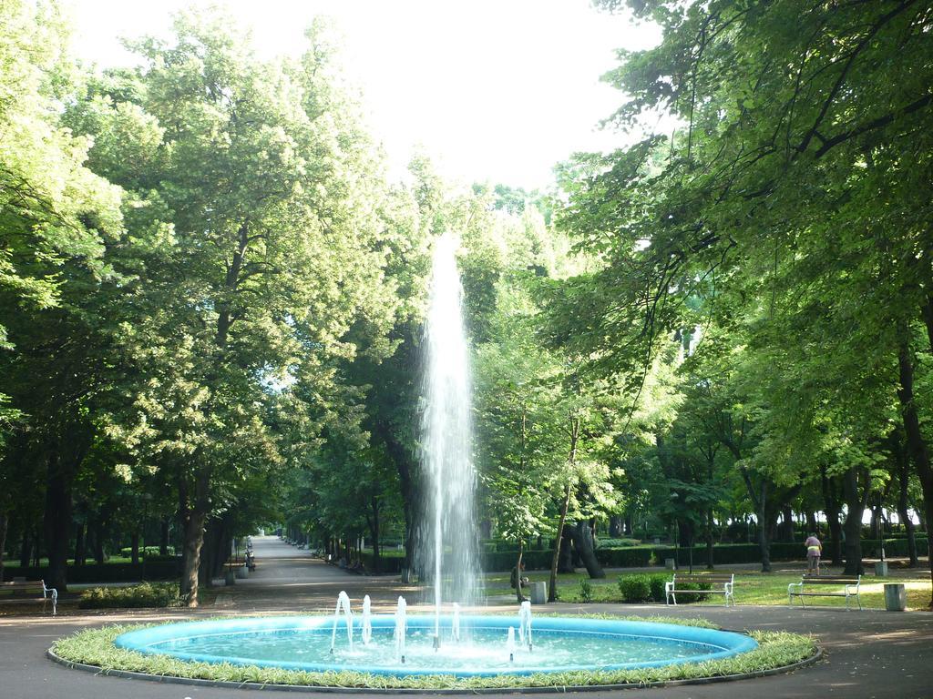 Sea Garden Plaza Apartment - Free Parking Burgas City Zimmer foto