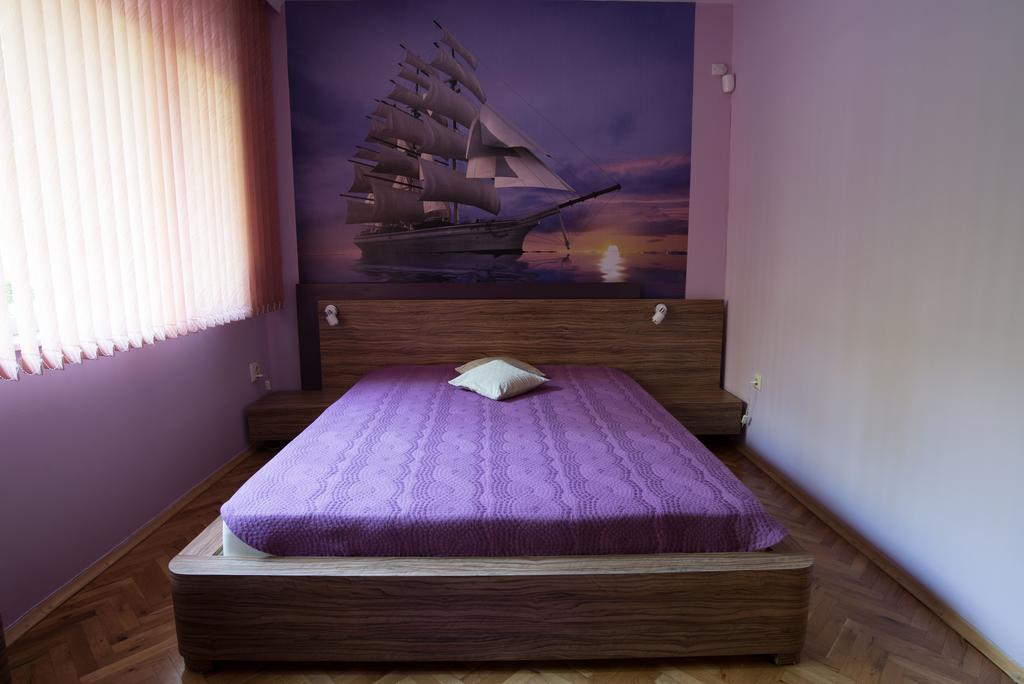 Sea Garden Plaza Apartment - Free Parking Burgas City Zimmer foto